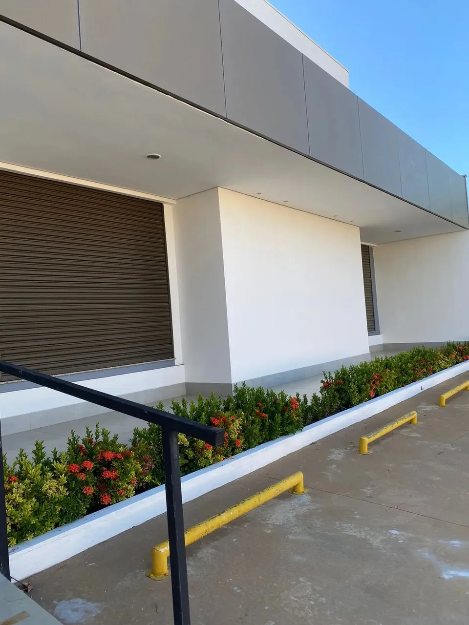 Imóvel para aluguel possui 600 metros quadrados em Jardim Petrópolis - Cuiabá - MT