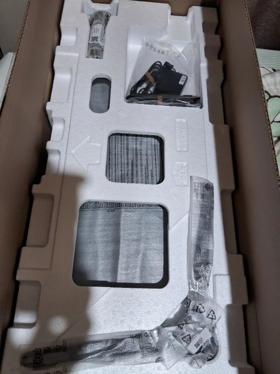 Monitor Samsung 34 polegadas ,ultrawide, NOVO,SEM USO.  - Foto 5