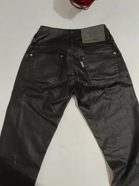  Calça Jeans Resinada e Legging Couro por R$80,00! - Foto 4