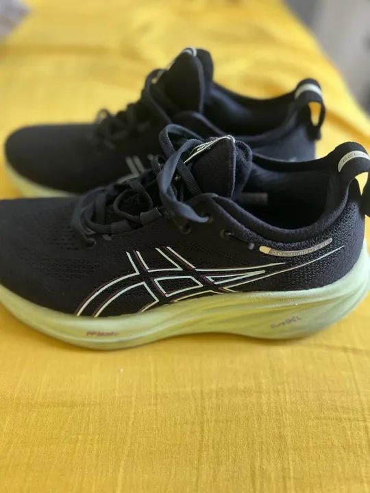 Tênis Asics Gel-Nimbus 26 Feminino - Pouco Usado - Foto 2