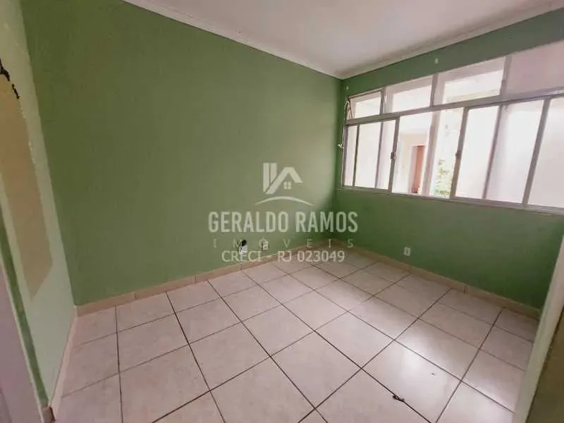 Sala : / Comercial / Centro