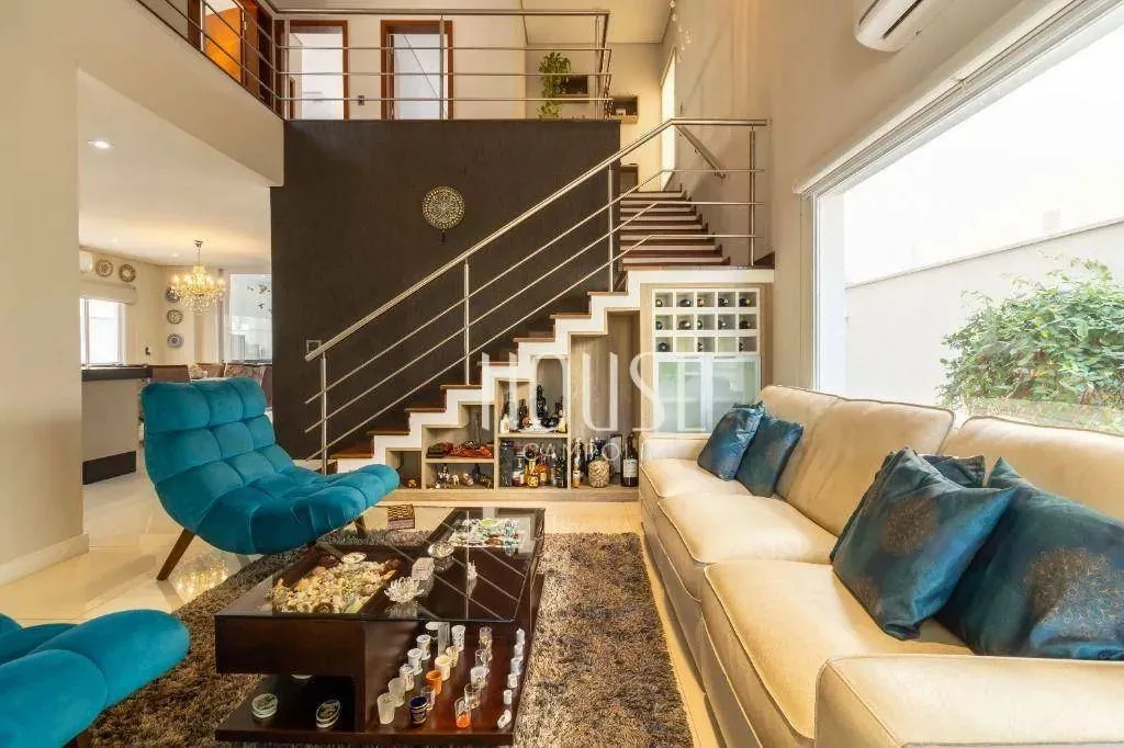 Casa à venda em condomínio fechado em Sorocaba | 305m² em Chácara Ondina | CA4841