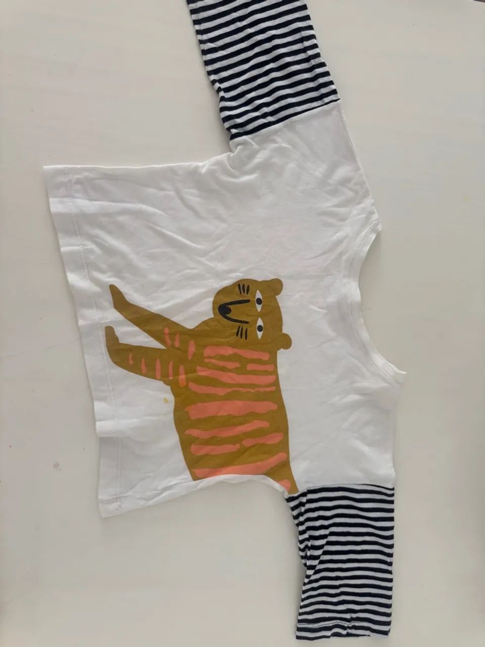 2 blusas croppeds infantil Fábula e outra marca - Foto 3
