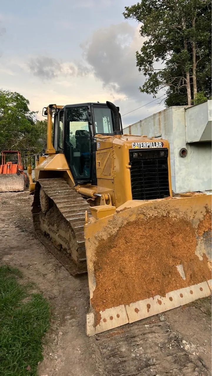 Trator de Esteira Caterpillar D6n - Foto 3