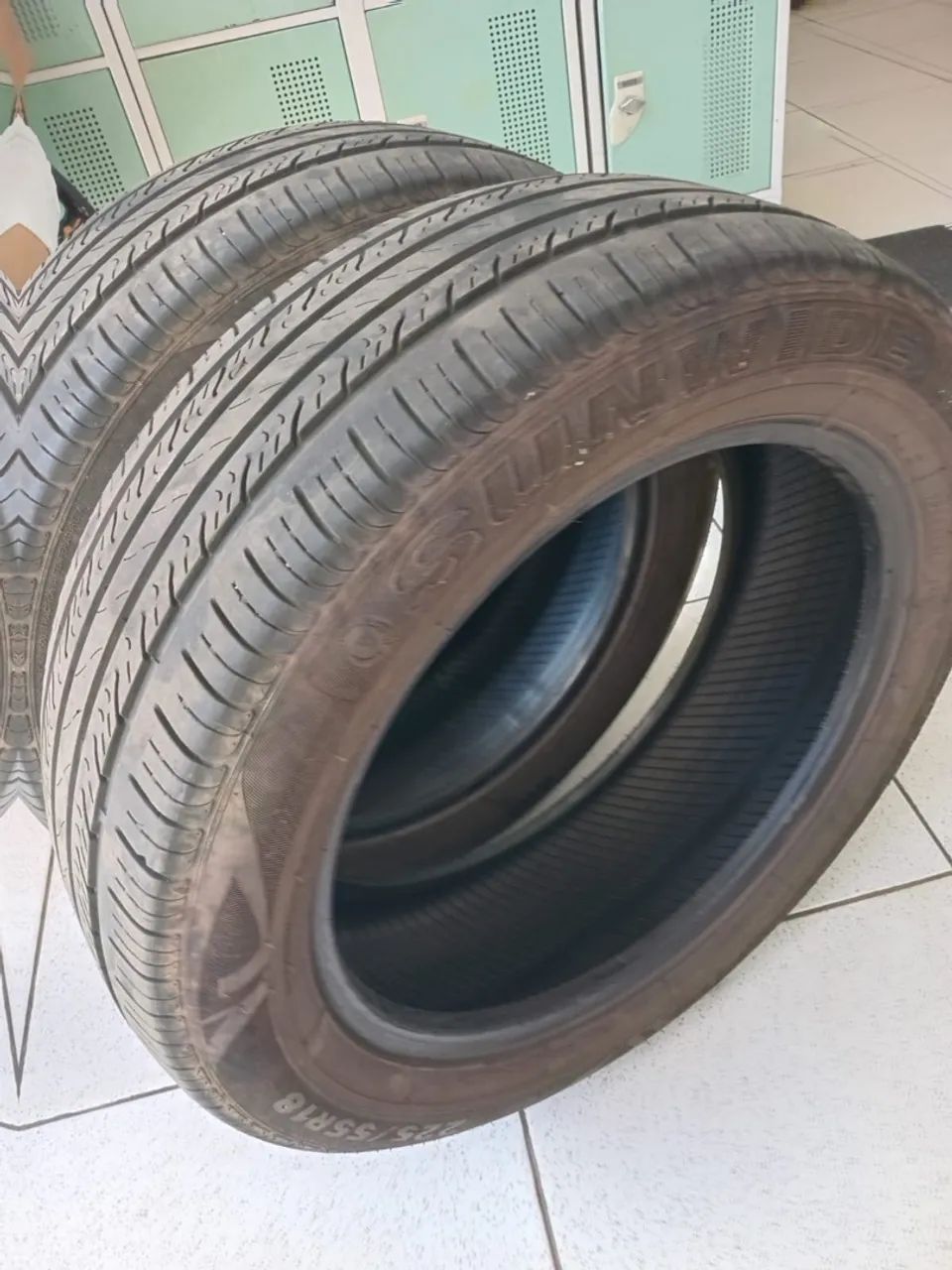 Pneu 225/55 R18