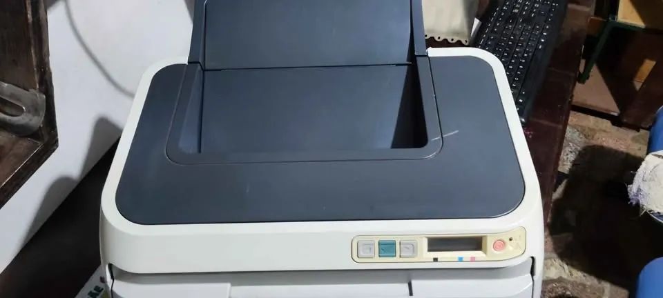 Impressora HP LaserJet 2600n - Foto 4