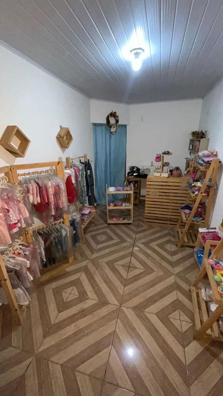 VENDO LOJA DE ROUPAS INFANTIS COMPLETA 