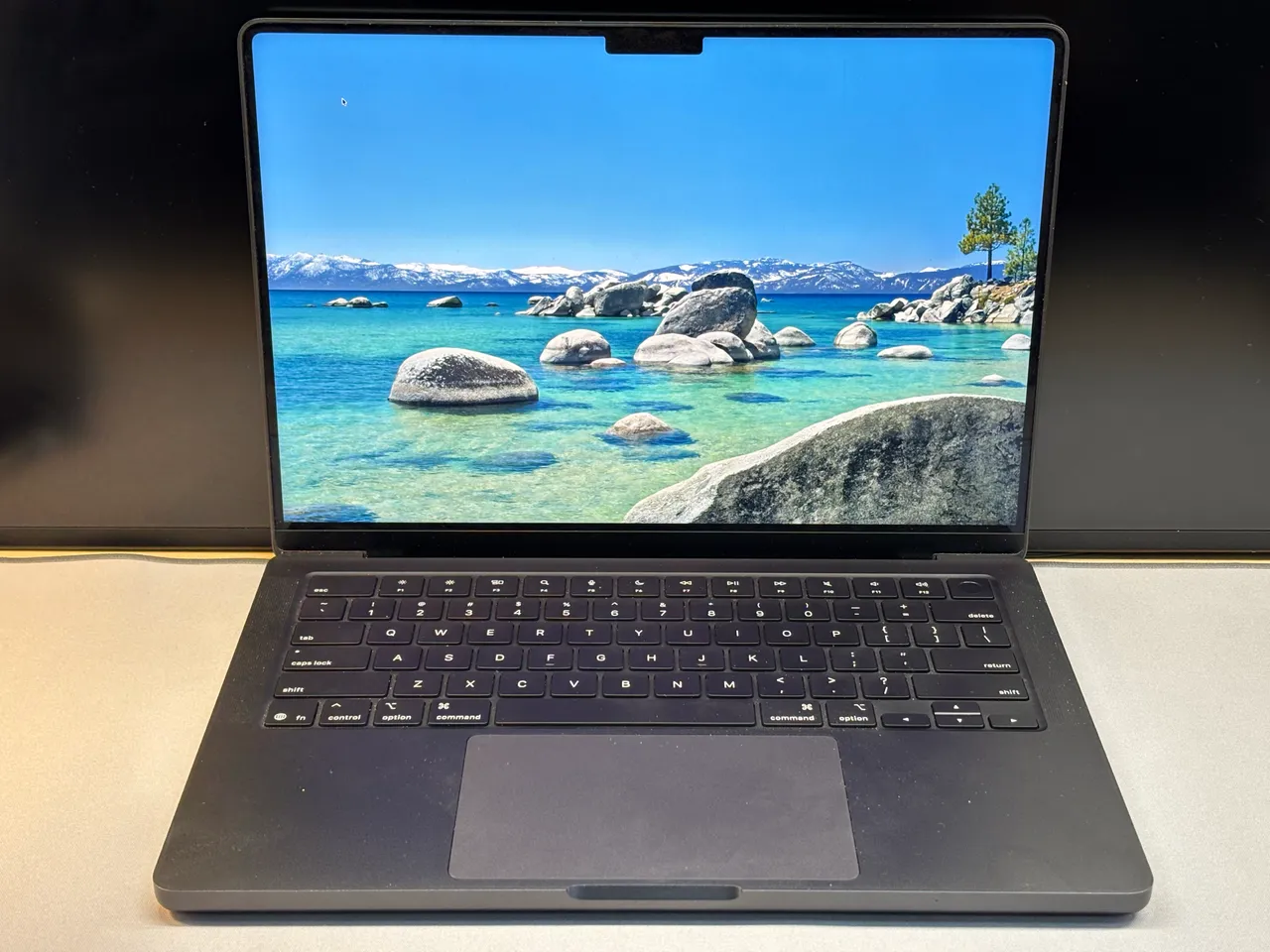 MacBook Pro 14