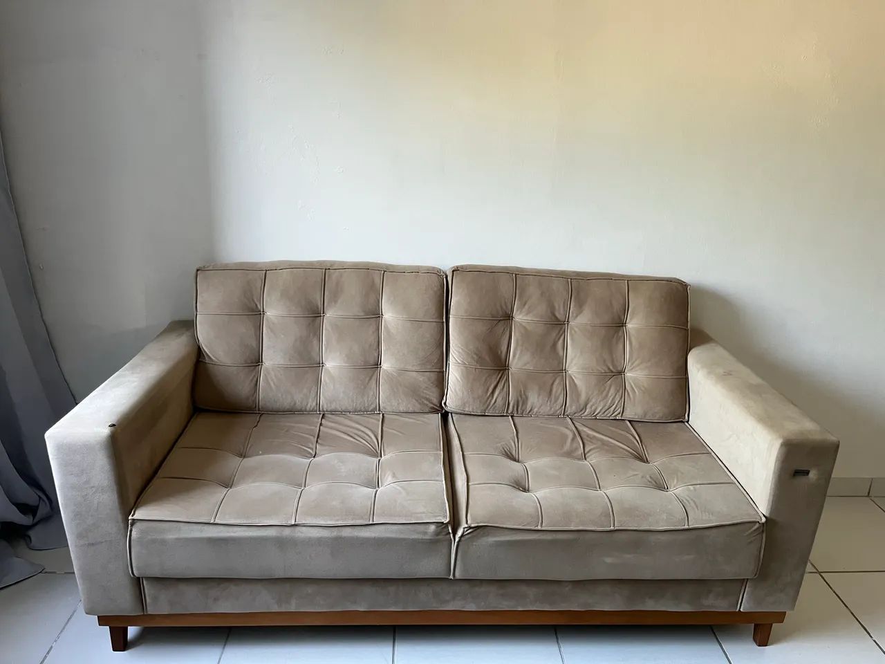 SOFA NILO VELUDO DELUXE BEGE - Foto 3