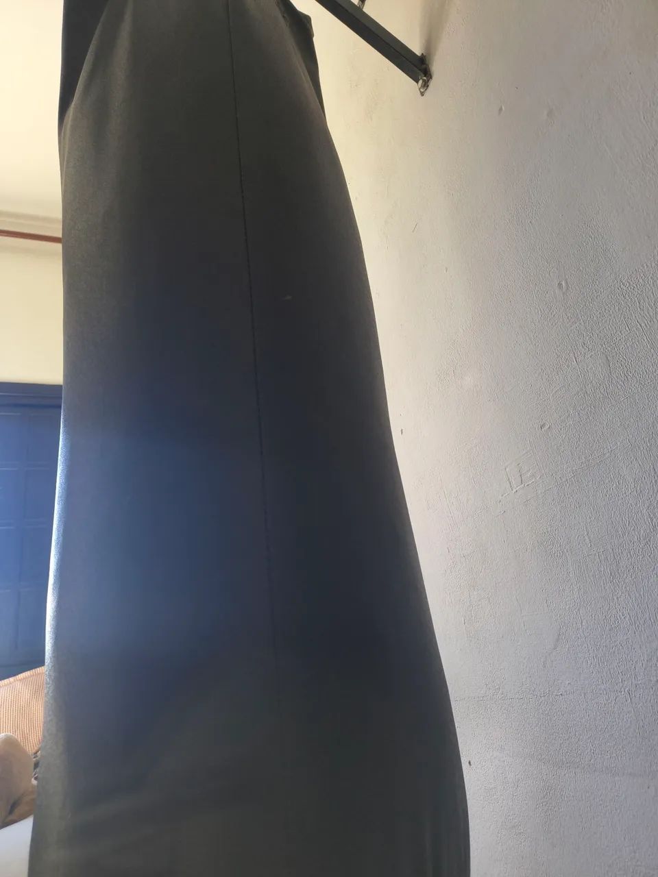 SACO DE PANCADA COMPLETO!! SUPORTE,COM ENCHIMENTO E 2 PARES DE LUVAS 1,20/1,30cm 50-70kg - Foto 3
