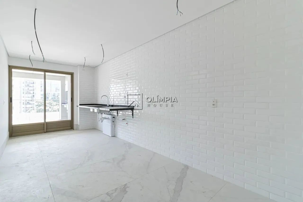 Venda Apartamento 3 Dormitórios - 149 m² Moema