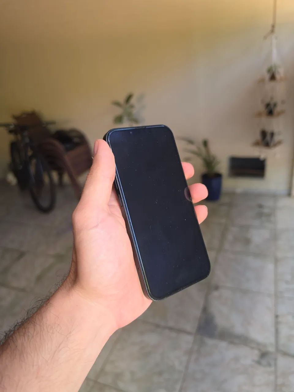 Iphone 16e 100% de bateria em ótimo estado - Foto 5
