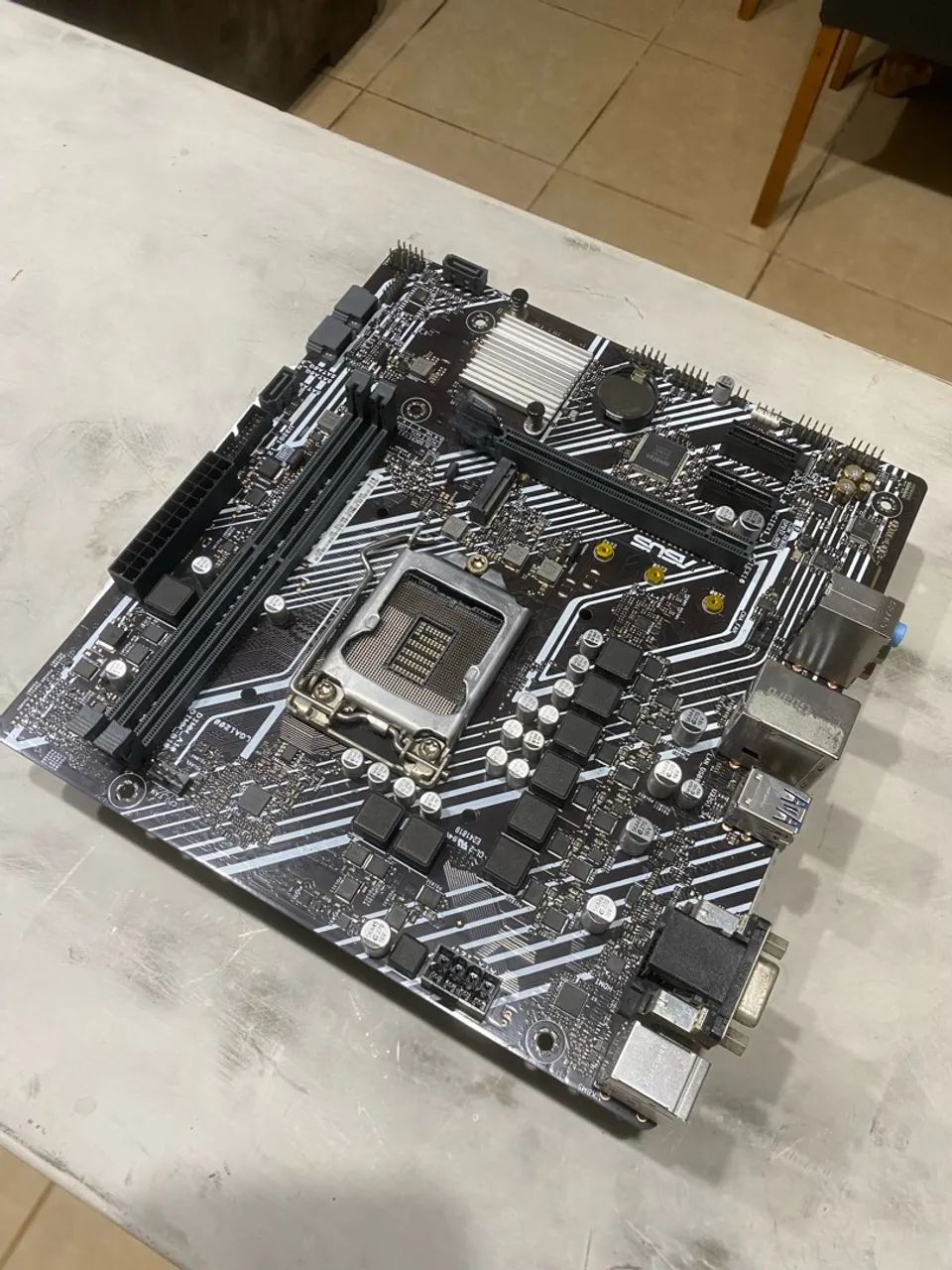 Placa-mãe ASUS Prime H510M-E