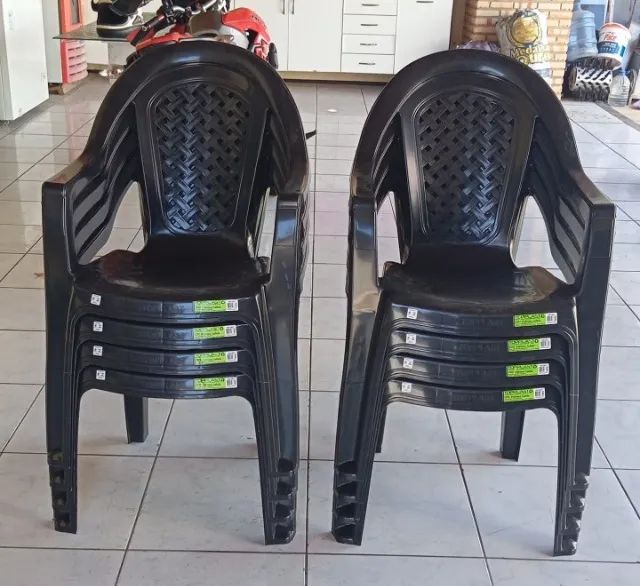 CADEIRA DE PLÁSTICO COM BRAÇO - Foto 2