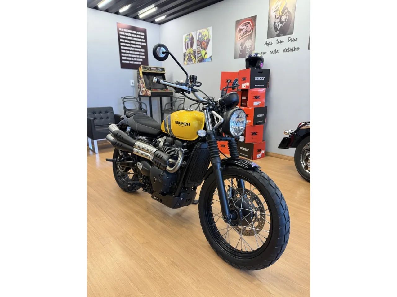 Triumph Scrambler 900cc 2024