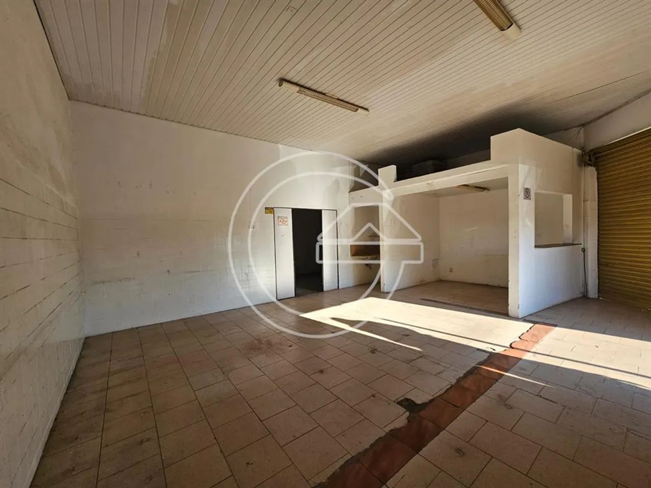 ALUGA-SE Comercial NO SÃO MIGUEL - MARÍLIA/SP - Foto 2