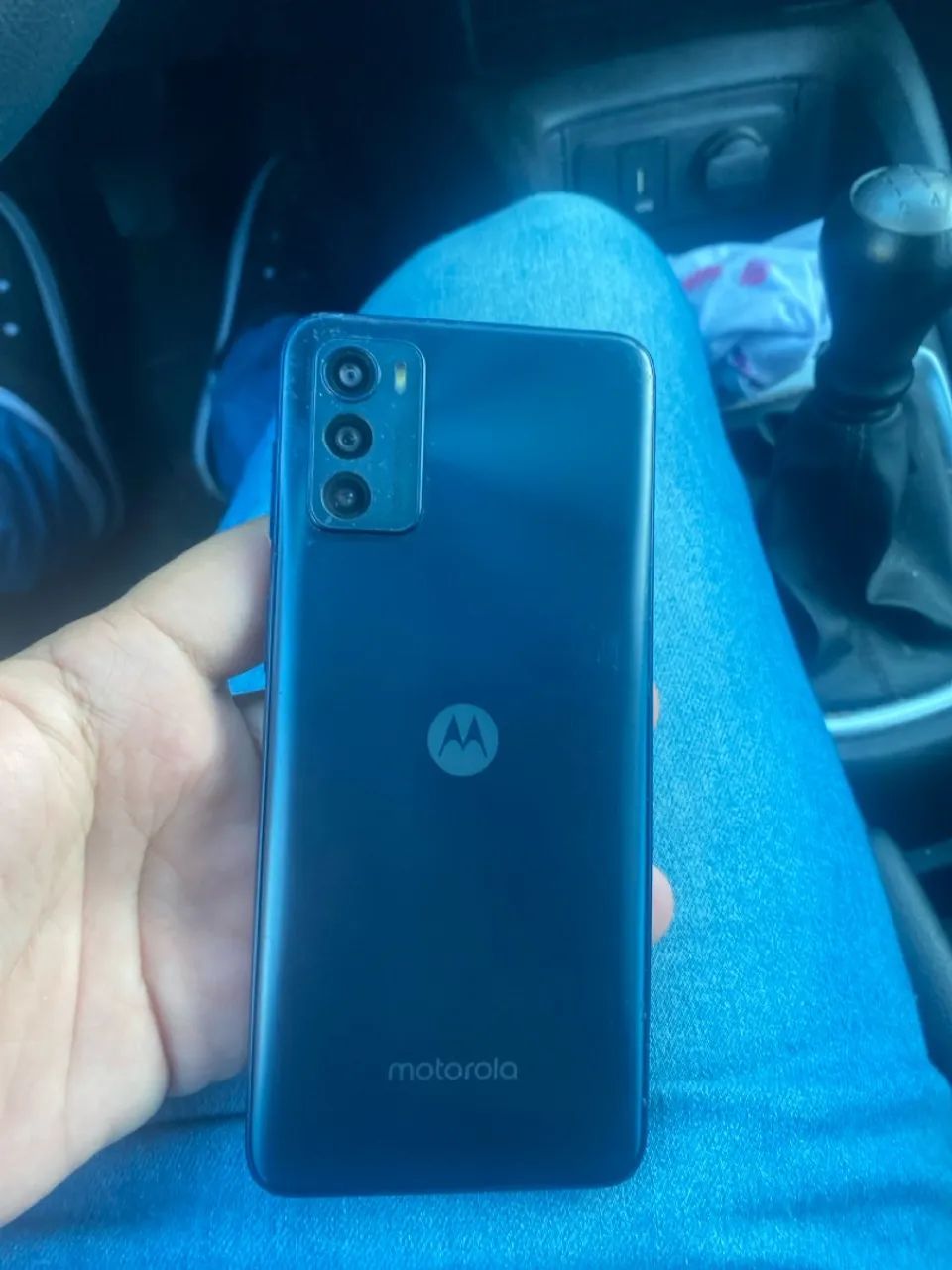 Moto g42 