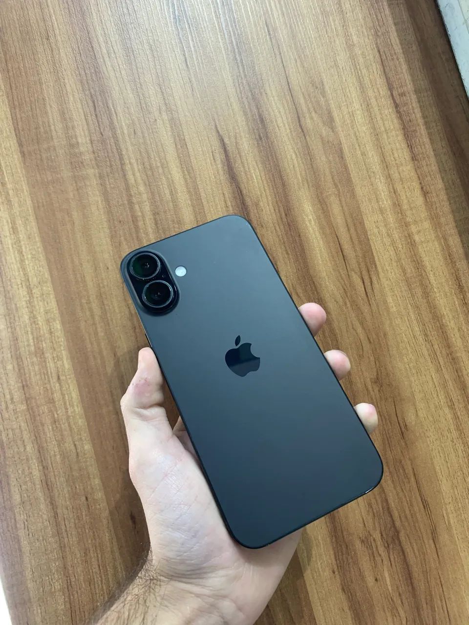 16 PLUS 128GB PRETO ZERO VENDO