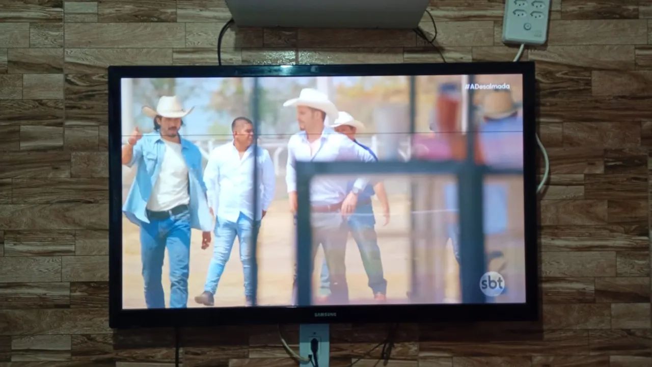 Televisão 40 polegadas - Foto 3