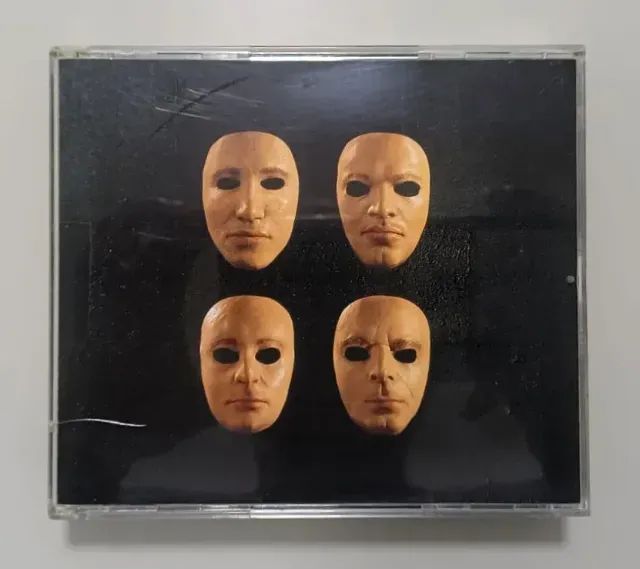 CD Duplo Pink Floyd - Is There Anybody Out There? (importado