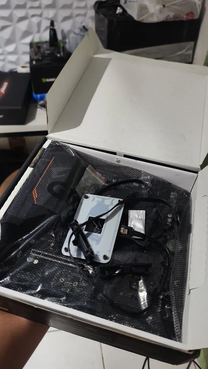 PLACA MÃE B550 AORUS ELITE (NOVA!)