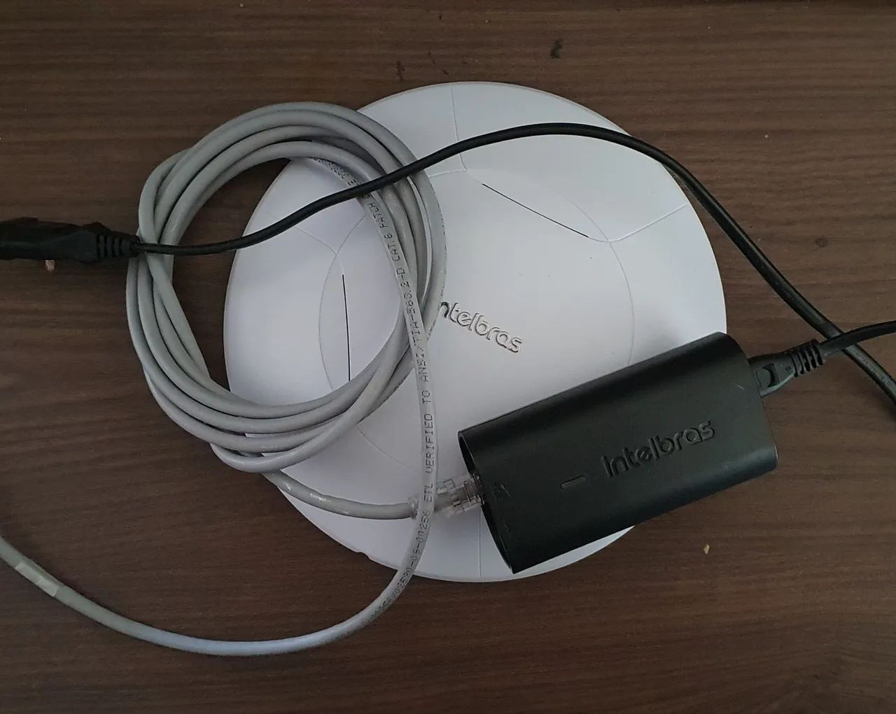 Troco  AP Intelbras por um tp link er605 V2 