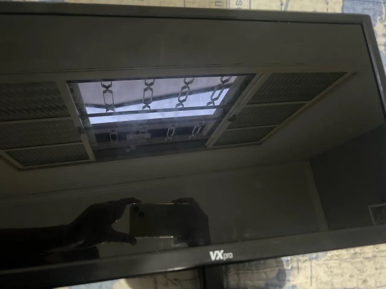 Monitor 24hz