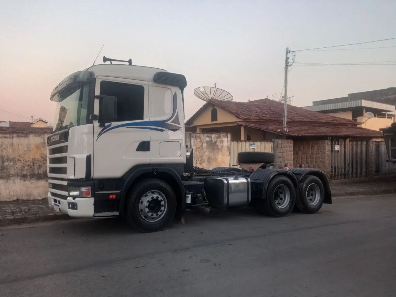 SCANIA R380 2008