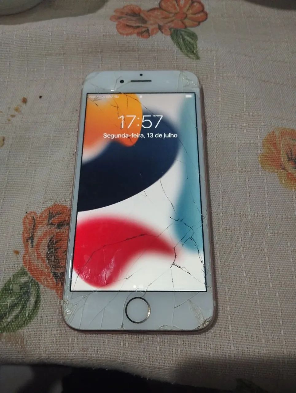 Usado: iPhone 7 32GB rosa - Outlet Bateria 70% - Apple - Foto 2