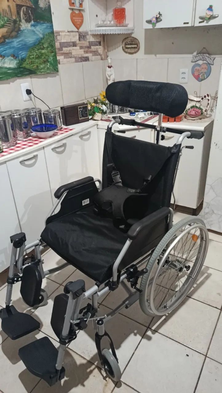 Cadeira de Rodas  - Foto 4