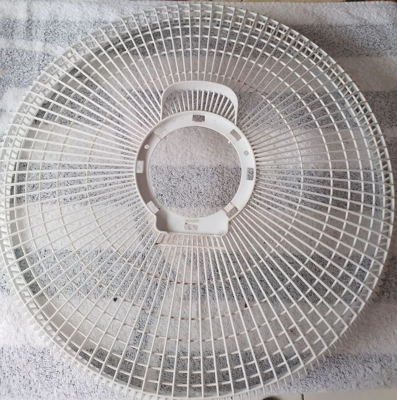 Par de tampas semi-novo(frente e trás)para ventilador Mondial 40 cm  - Foto 5