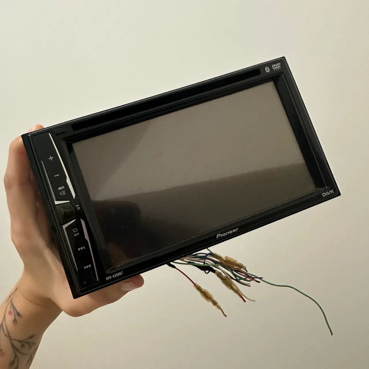Multimídia Pioneer AVH-A208BT - Foto 4