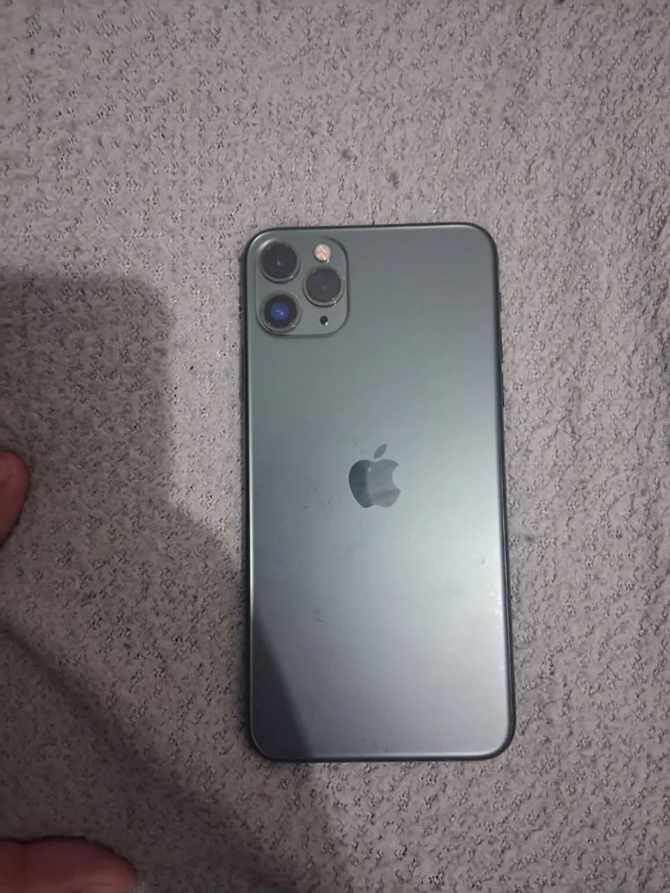 Iphone 11 pro max 64gb funcionando perfeitamente tudo original 