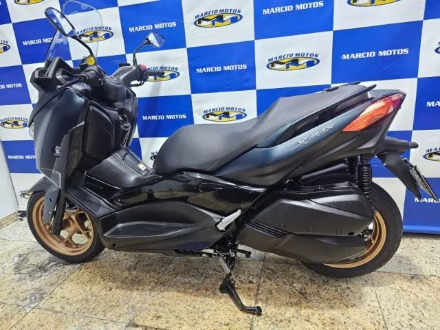 YAMAHA XMAX 250 23/24 - Foto 5