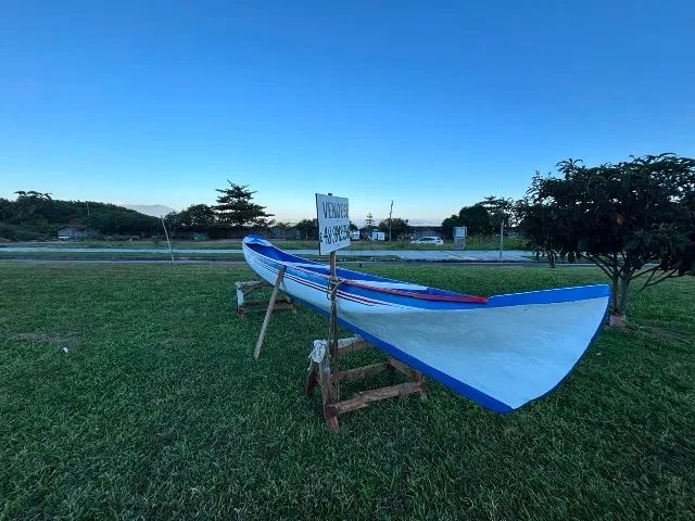 Canoa restaurada - Foto 2