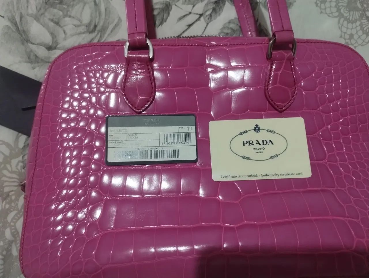 Vendo bolsa feminina marca Prada original 