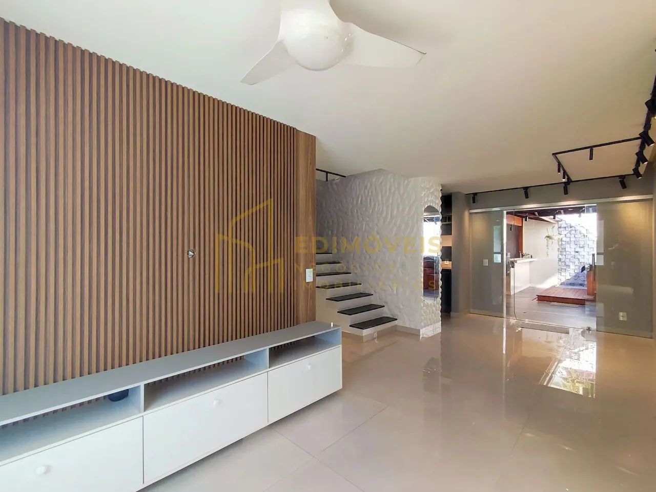 Casa Charmosa com Quintal Gourmet e 2 Vagas em Praia da Baleia  Serra/ES - Foto 14