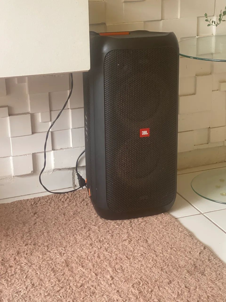 JBL a Patybox 100