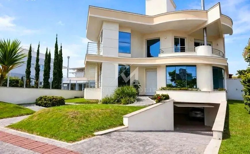 Casa com 5 suítes à venda em Jurerê Internacional
