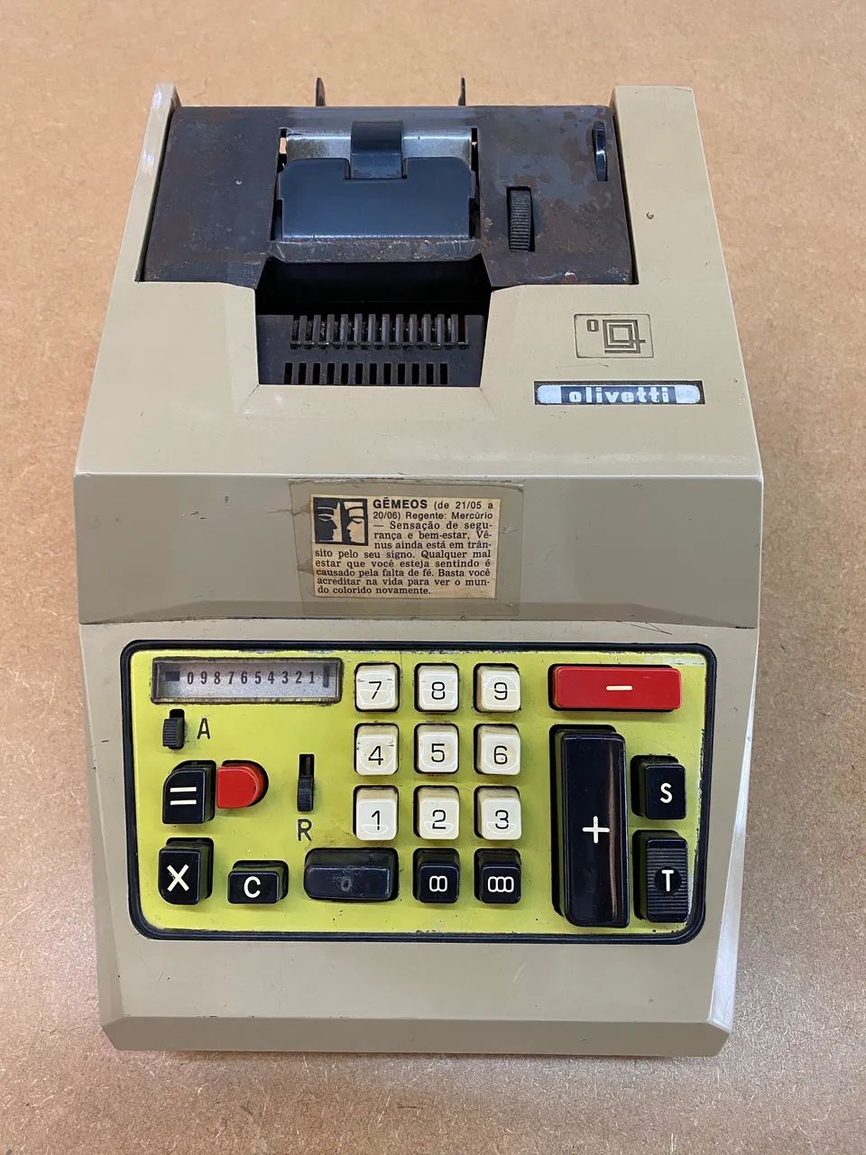Calculadora elétrica Olivetti  - Foto 2