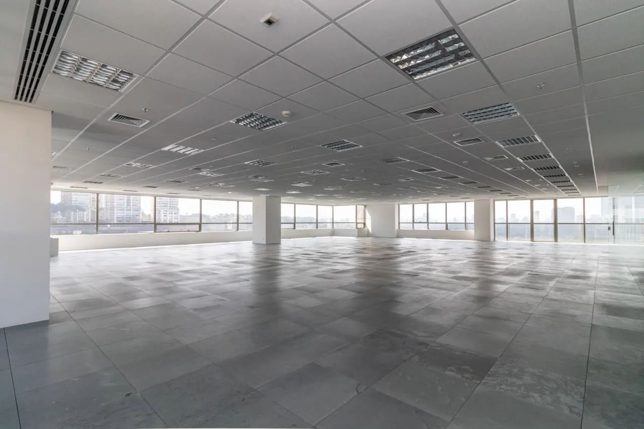 Sala comercial na Rua Surubim, 550 - 172  382 m²