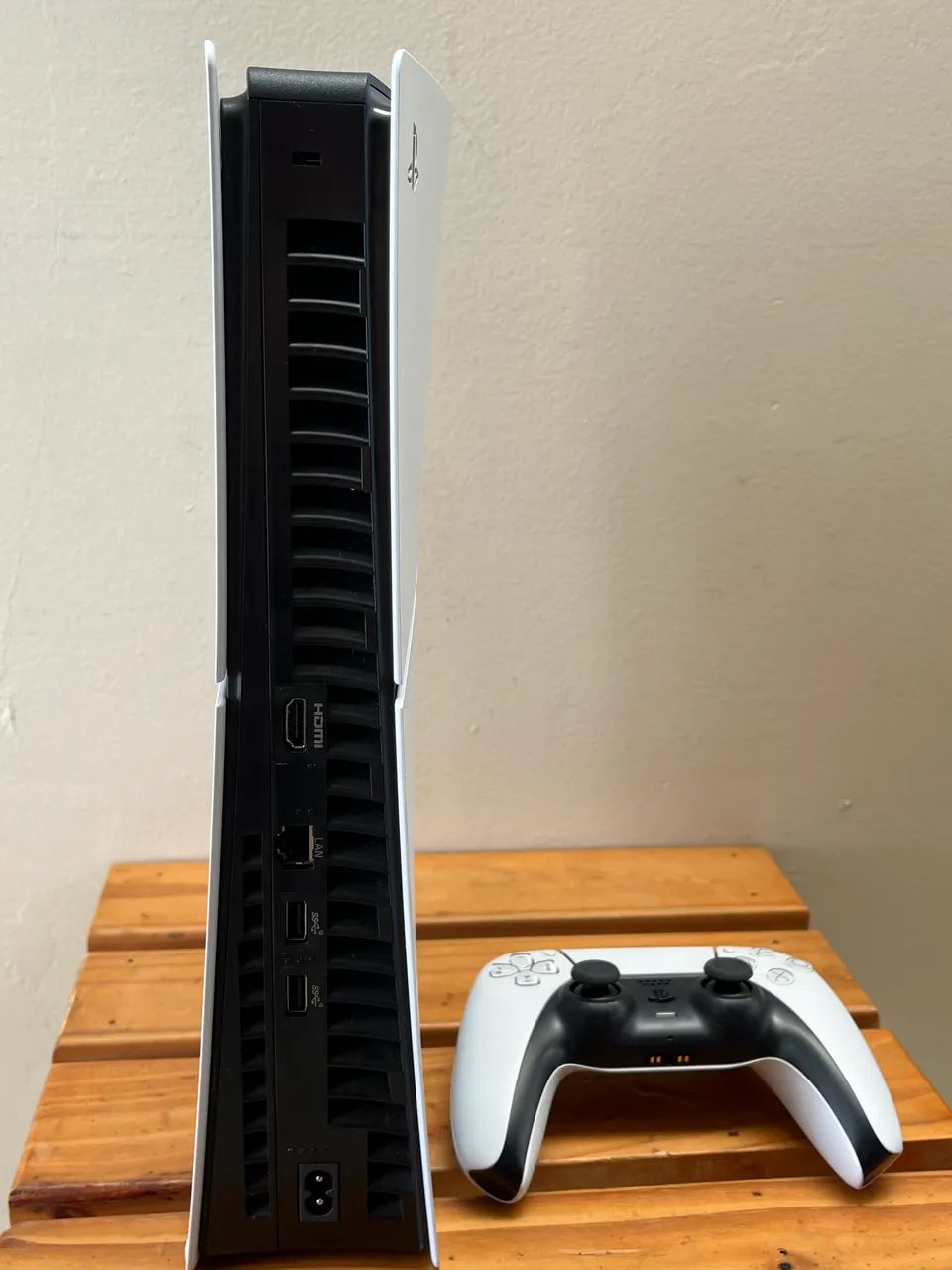 PS5 SLIM 6 MESES DE USO - Foto 4