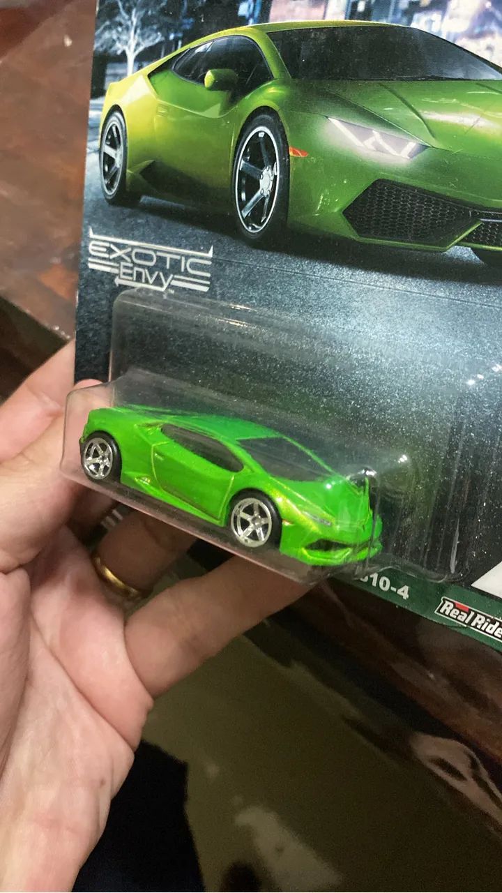 Hot Wheels - Lamborghini Huracan Premium - Foto 2