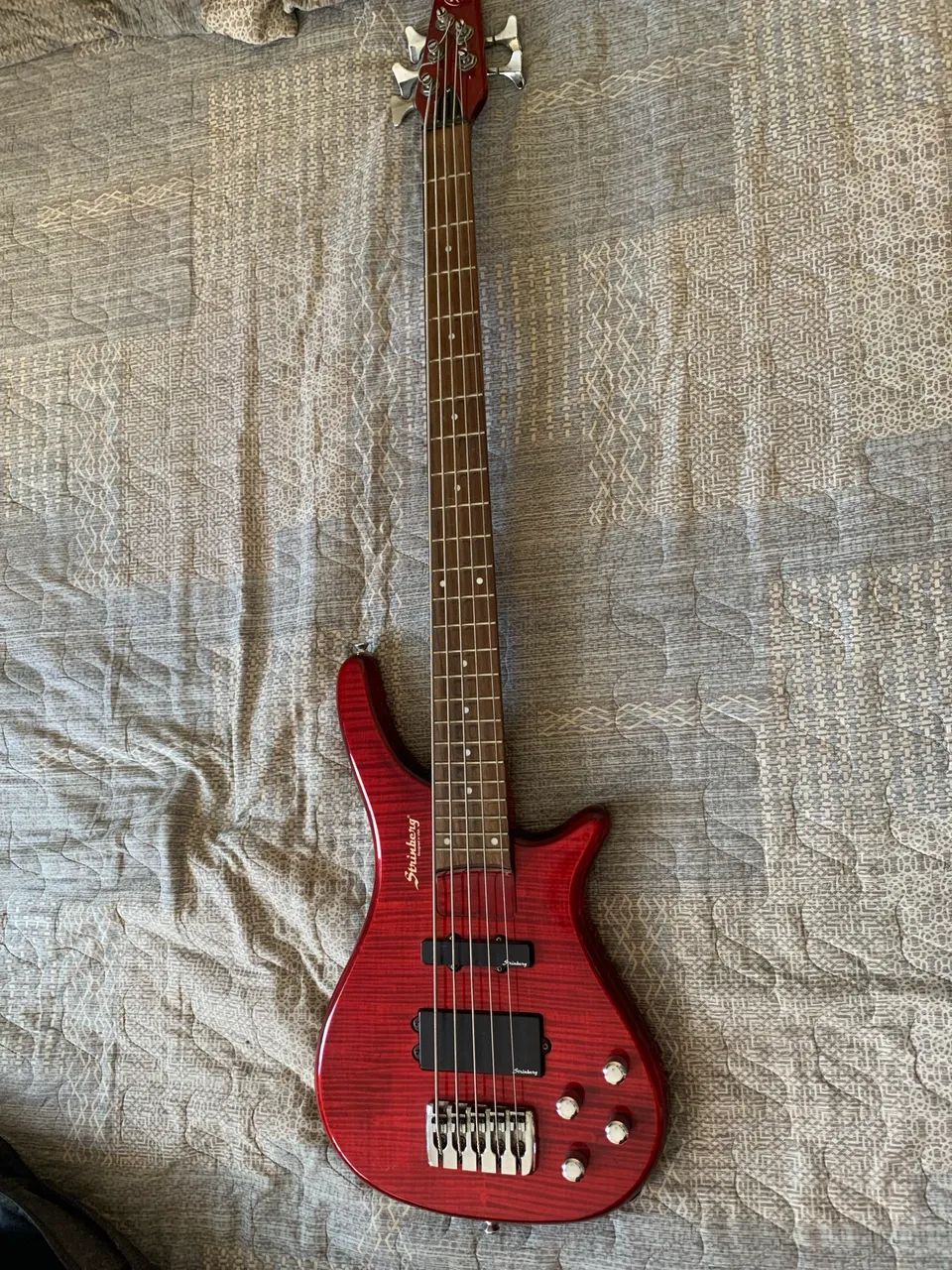 Baixo strinberg - Foto 3