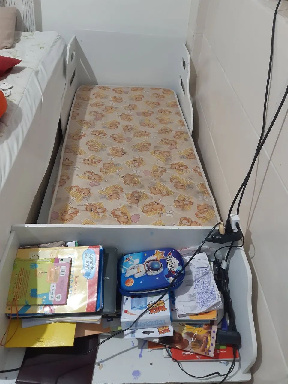 Cama infantil + colchão 300,00 em bom estado de conservação  - Foto 5