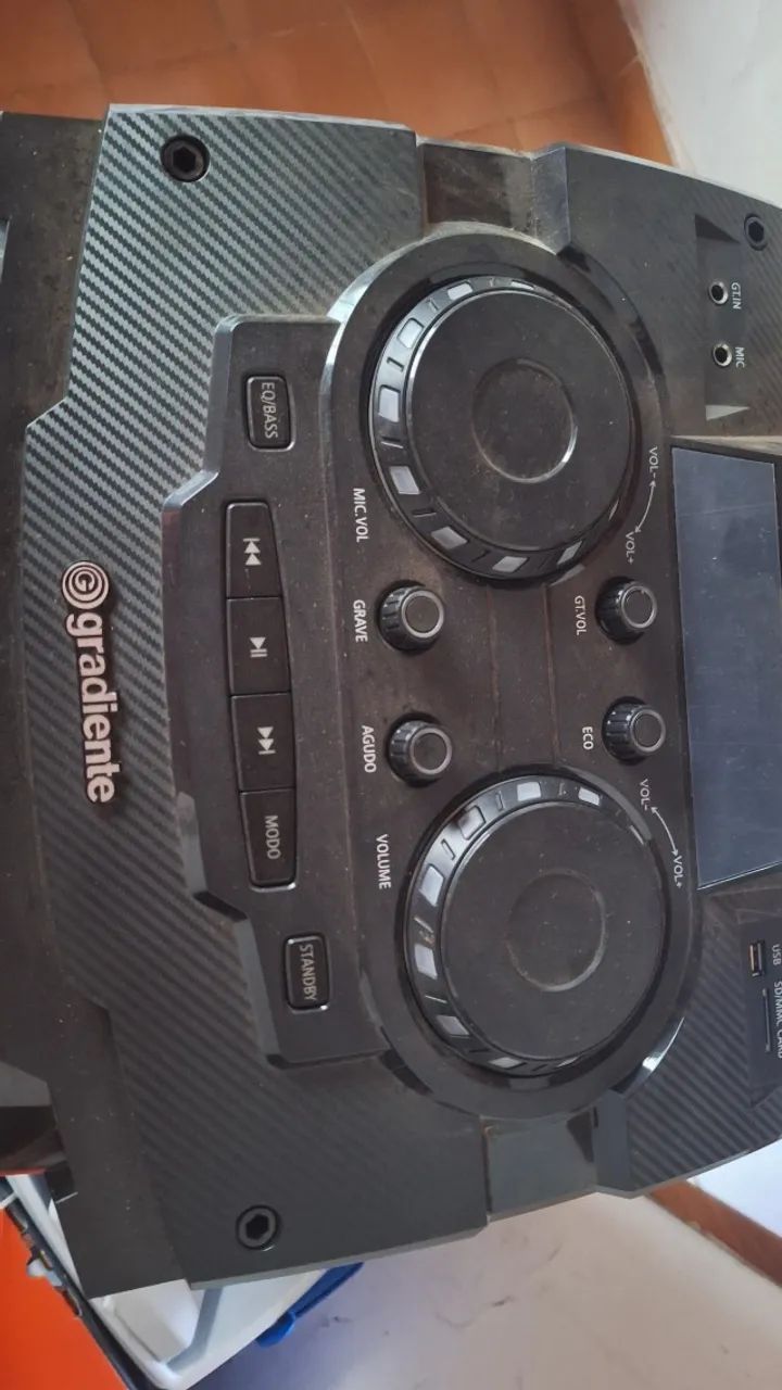 CAIXA DE SOM AMPLIFICADA GRADIENTE  - Foto 2