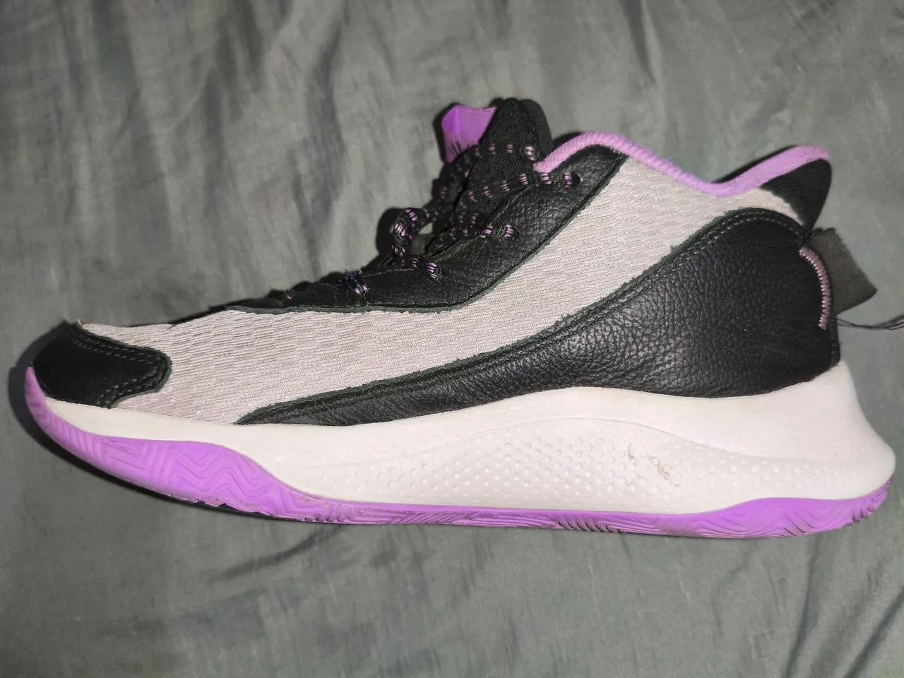 Tênis esportivo Curry 3Z7 (purple/white) - Foto 4