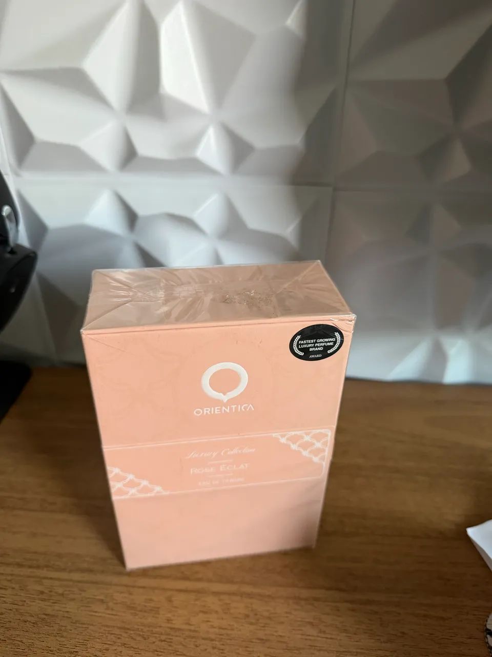 Perfume Orientica Rose Eclat EDP 80ML LACRADO - Foto 2