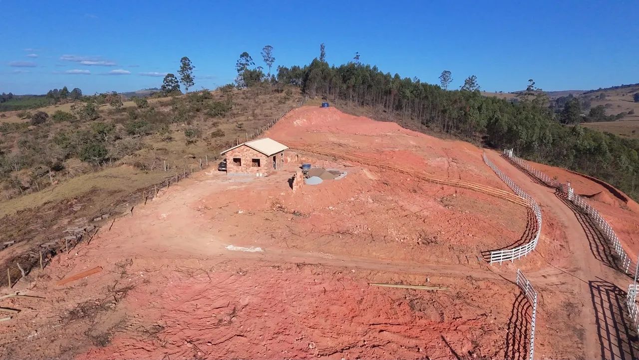 Vendo chácara de 2.000 m2 com casa em Piedade dos Gerais MG - Foto 2
