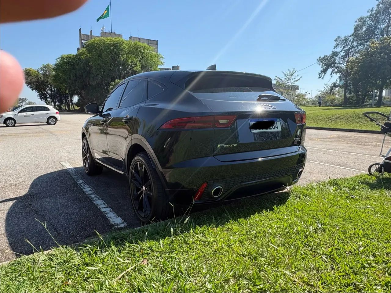 Jaguar E-Pace R-dynamic S 2.0 AWD 249cv Aut. 2019 - Foto 4